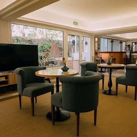 Hotel Subur Maritim 